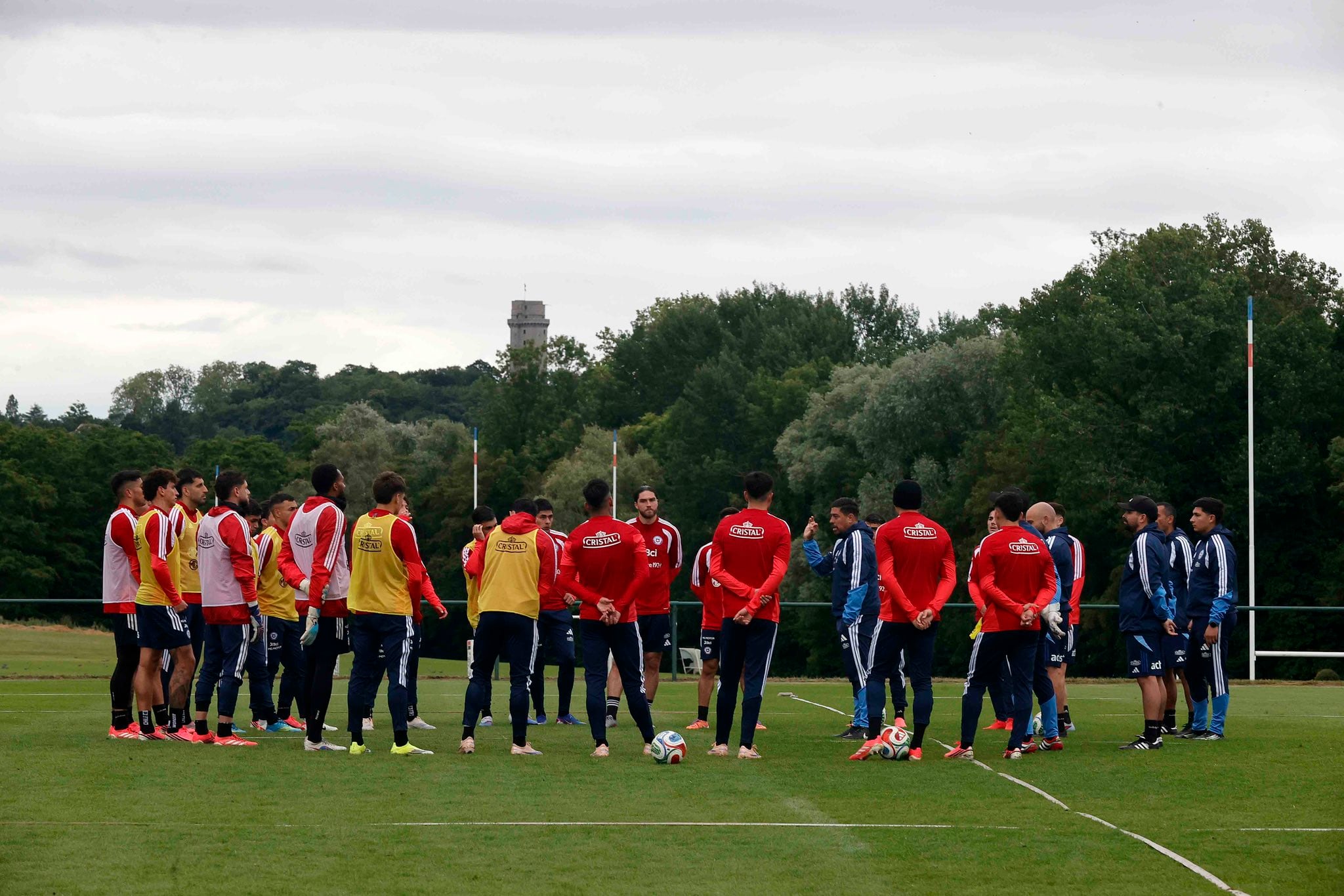 Selección Chilena de Fútbol | X: La Roja