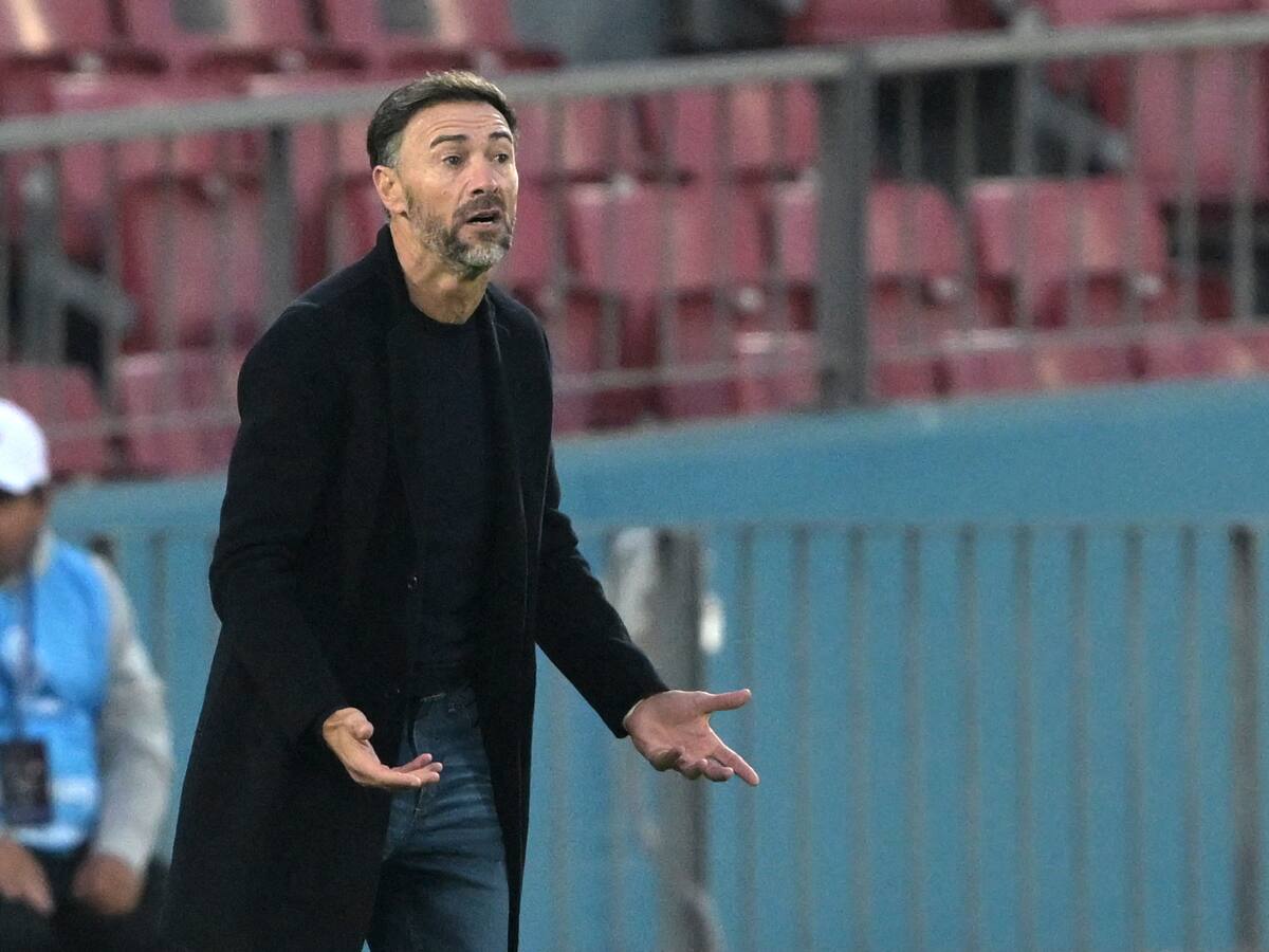 Palestino fue su verdugo: DT de Unión Santa Fe es despedido del cargo
