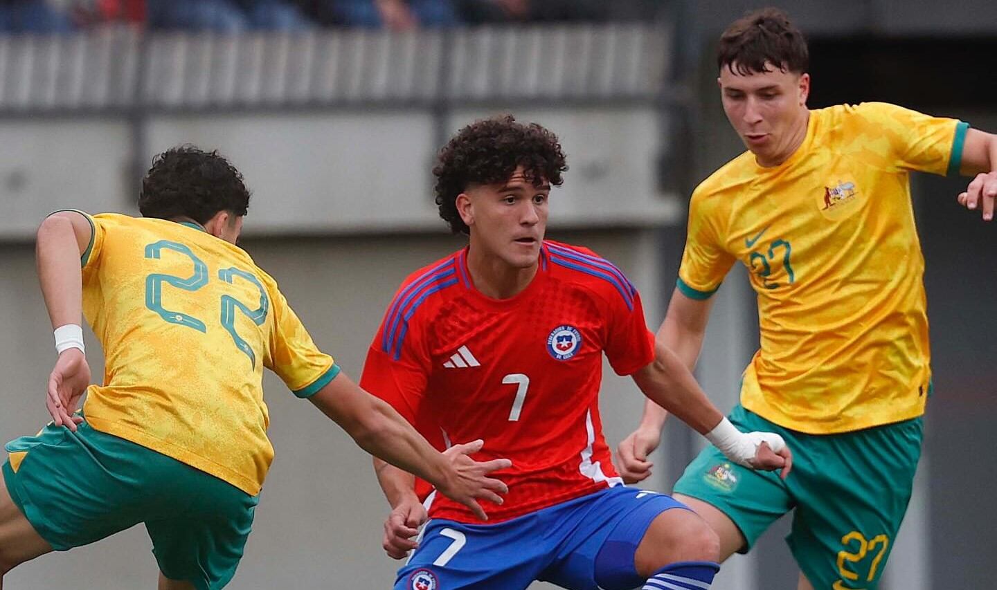 Favian Loyola debuta con gol en La Roja tras intenso empate frente a Australia | Instagram: La Roja
