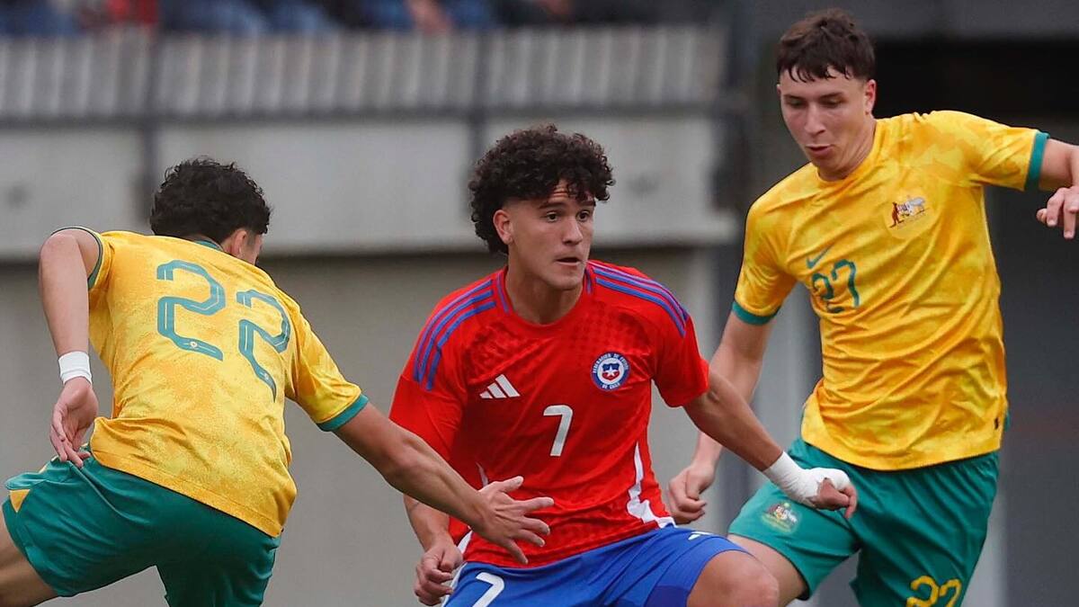 Favian Loyola debuta con un gol en La Roja tras intenso empate frente a Australia