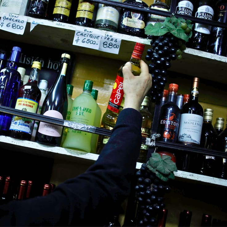 ¿Hay Ley Seca este domingo por las Elecciones 2025? Cómo funcionarán las botillerías en todas las regiones