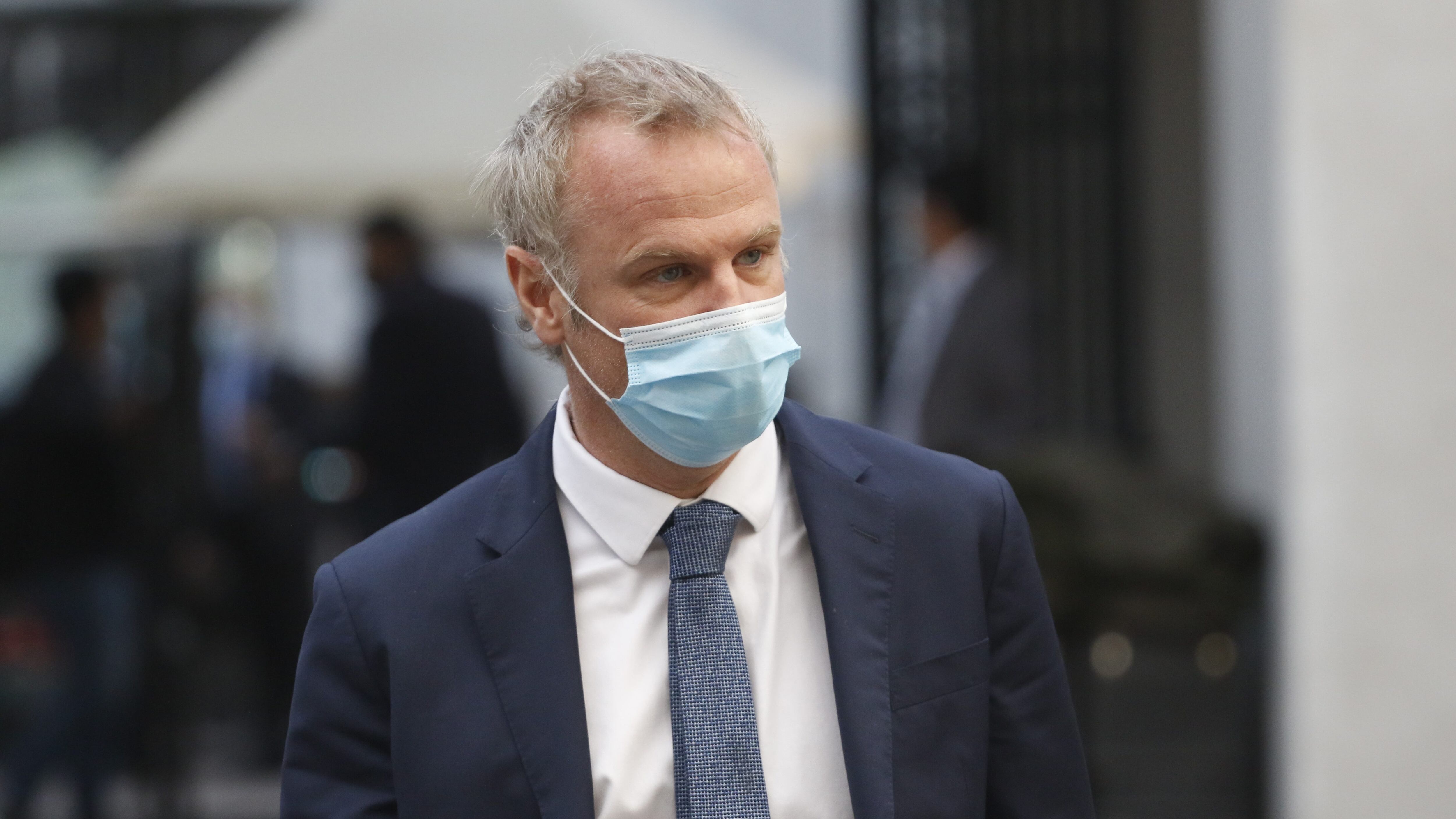 9 de octubre del 2020/SANTIAGOEl senador Felipe Kast, llega al Palacio de La moneda, para participar de la Comisión para la Reforma de Carabineros, que es encabezada por el Presidente de la Republica.
FOTO: SEBASTIAN BELTRAN GAETE/AGENCIAUNO
