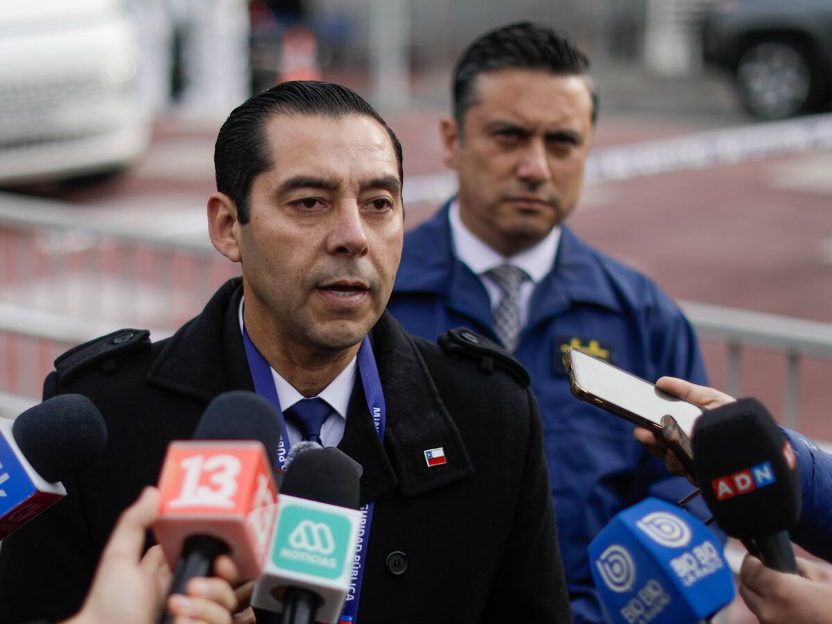 Seremi de Seguridad Pública por serie de avisos de bomba en Santiago: “Son personas anónimas que lo hacen para llamar la atención”