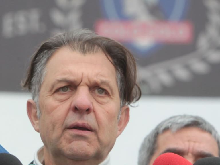 Mosa concreta una nueva oferta de acciones y genera inquietud en el CSD Colo Colo: “Podría generar un daño significativo”