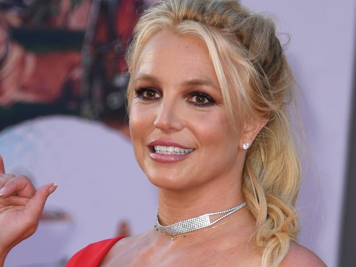 Britney Spears compartió selfie en Instagram y sus fans aseguran que está pidiendo ayuda