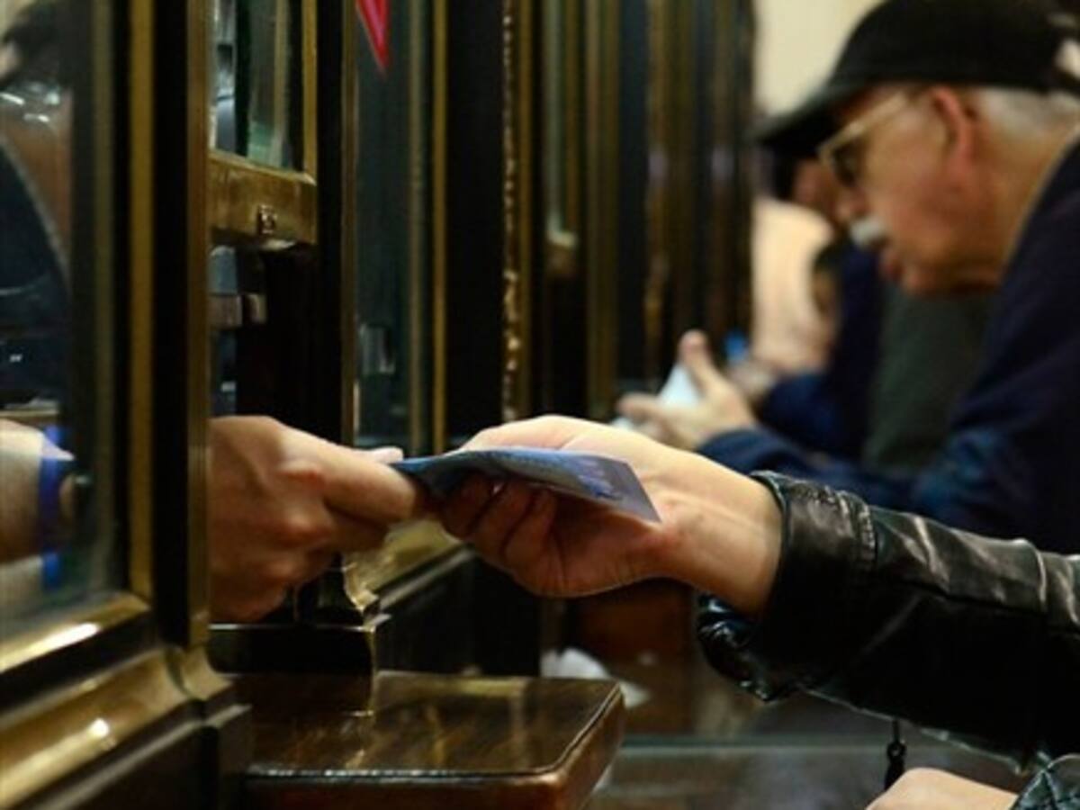 Deuda de los chilenos asciende a un millón 600 mil pesos en promedio