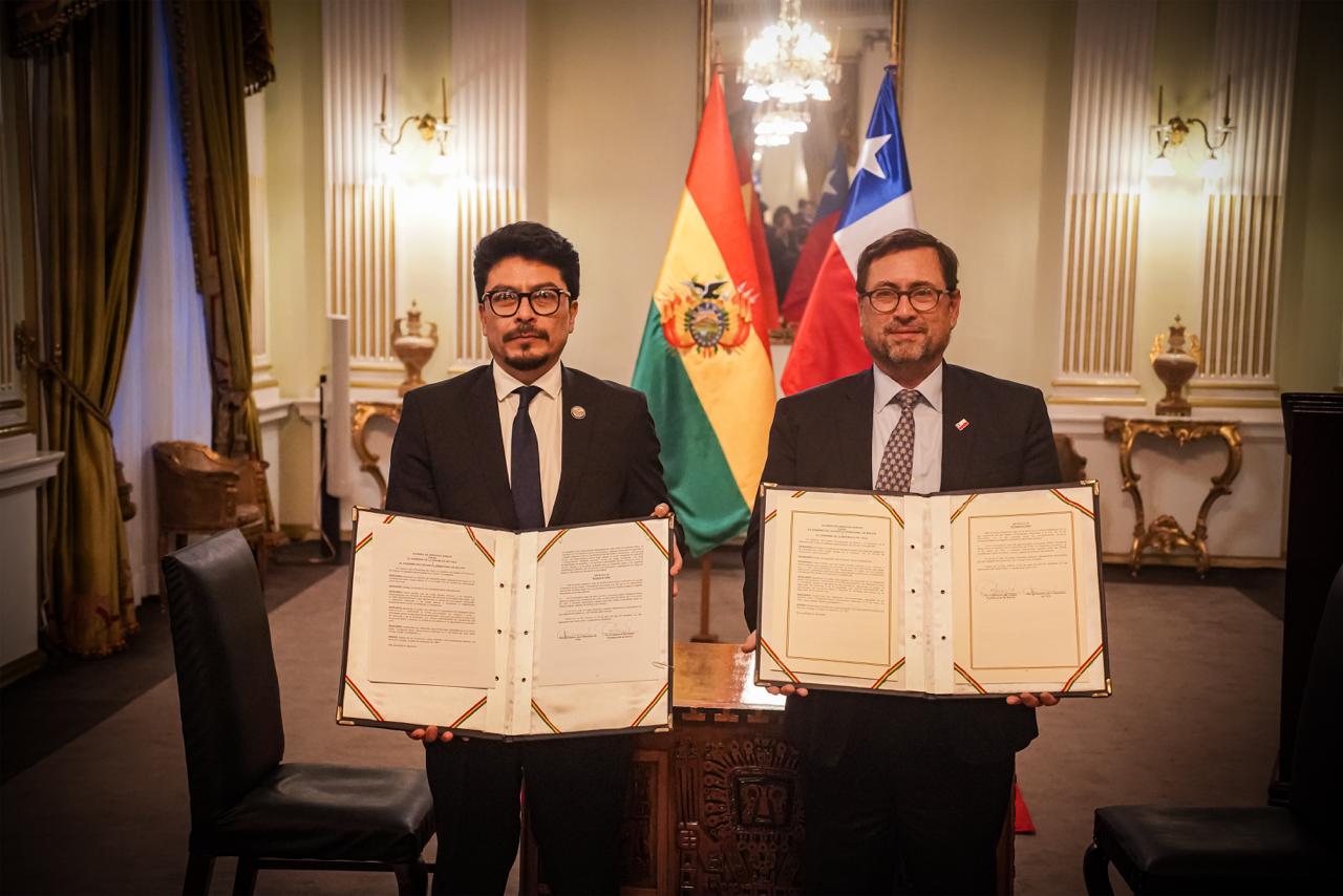 Reunión bilateral entre cancilleres en La Paz