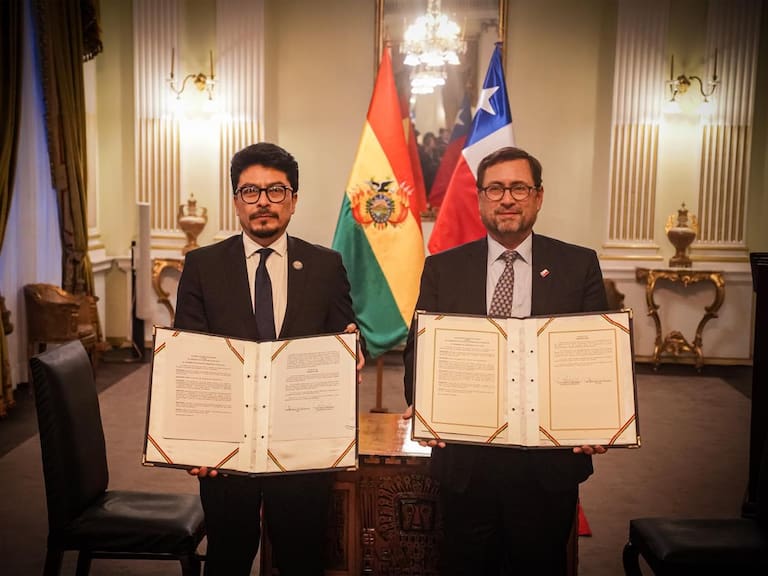 Reunión bilateral entre cancilleres en La Paz