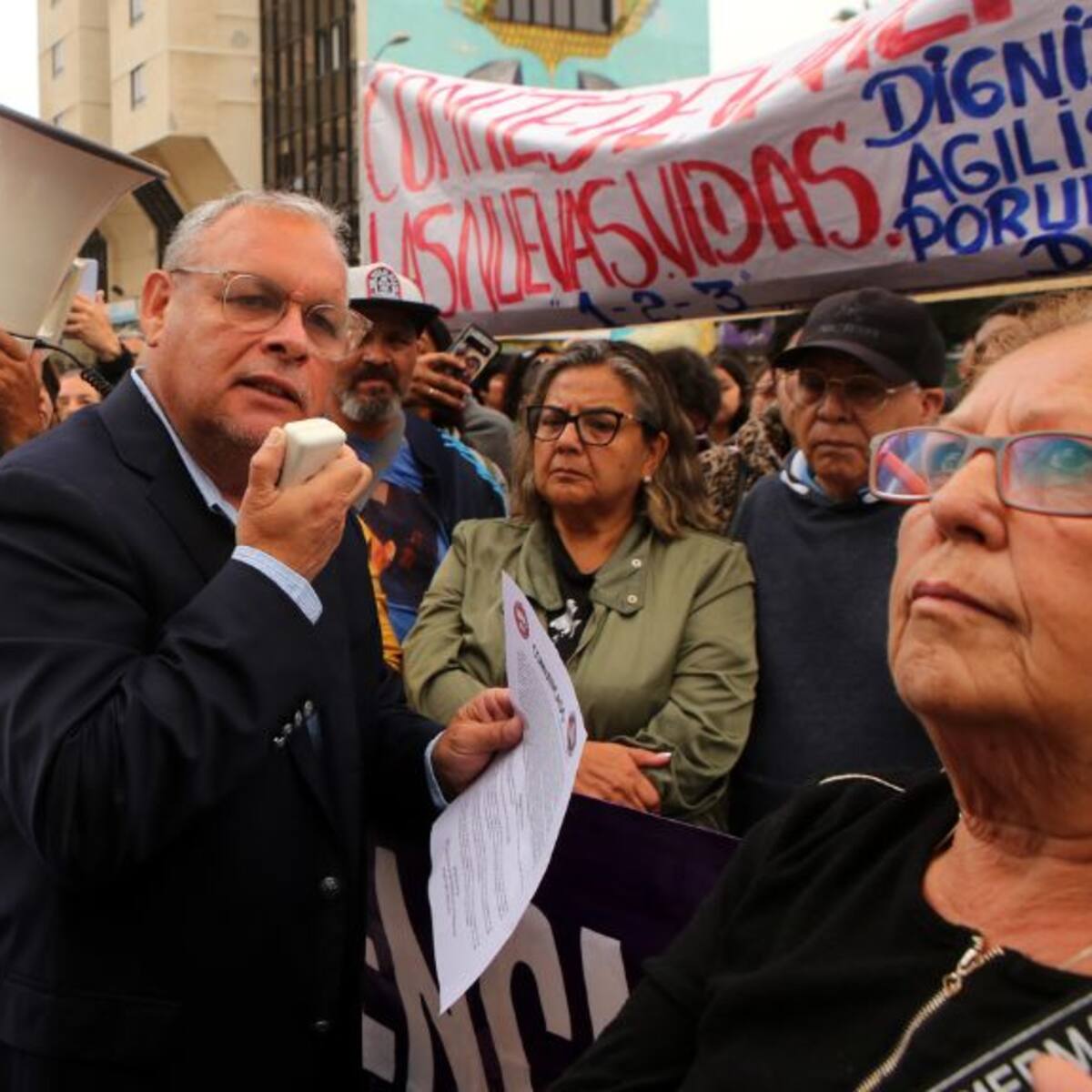 Gobernador de Valparaíso tras nuevos episodios de contaminación en Quintero: «En la práctica uno espera que haya medidas concretas por parte del Ejecutivo»