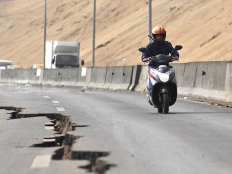 Motociclista falleció en Iquique tras chocar con una barrera de contención