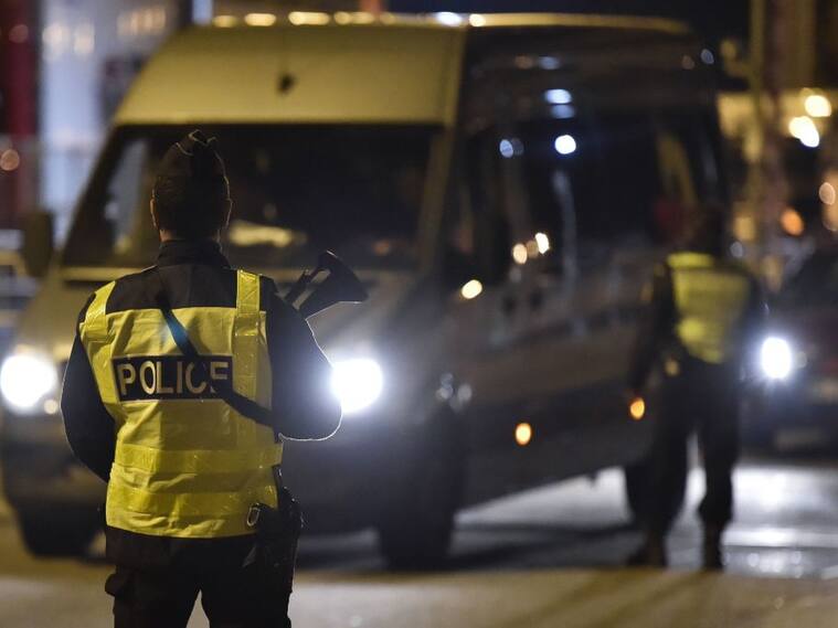 Efectivos de la policía francesa