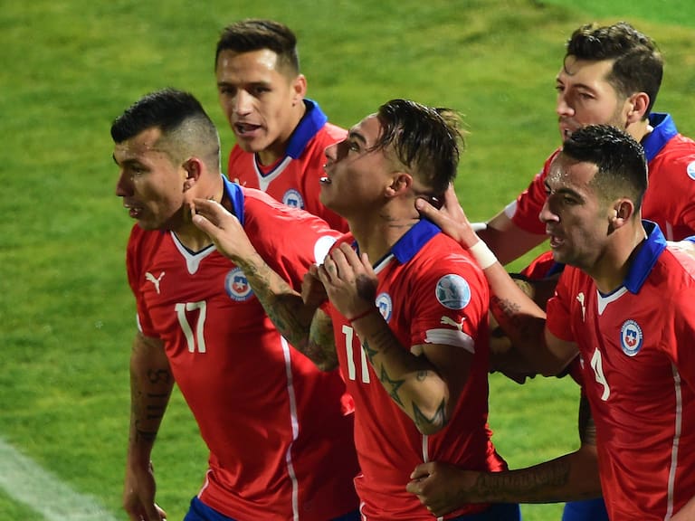 La gran noche de Eduardo Vargas: se cumplen siete años del 2-1 de Chile a Perú en Copa América 2015