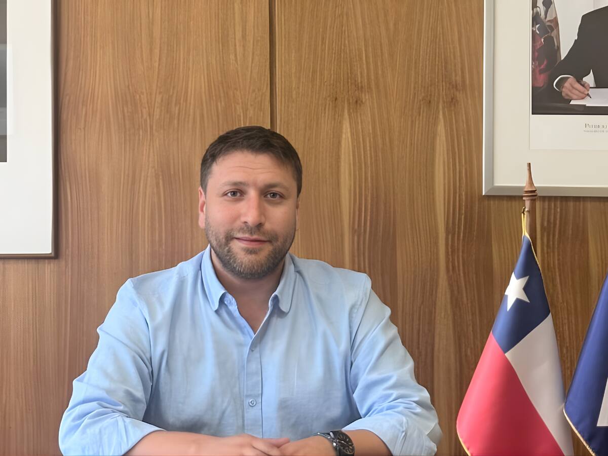 DC deja en manos de su presidente subrogante decisión sobre asistir a cónclave oficialista