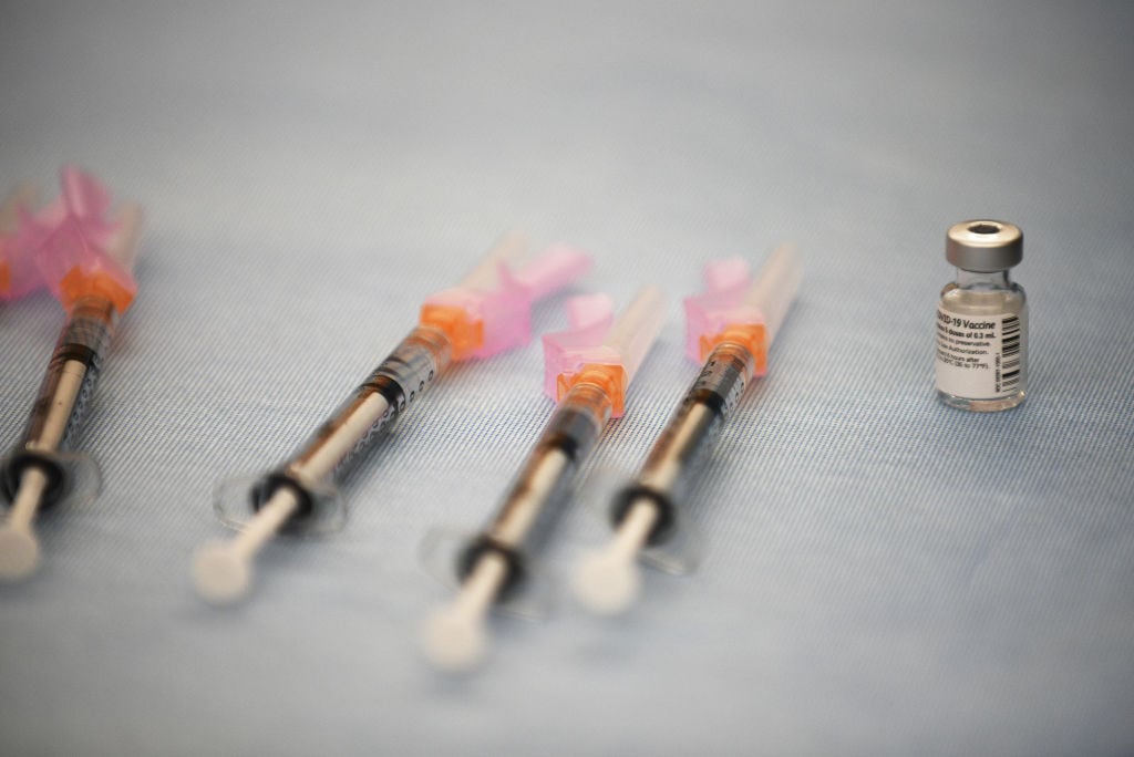 Dosis de la vacuna de Pfizer y BioNTech contra el coronavirus Covid-19