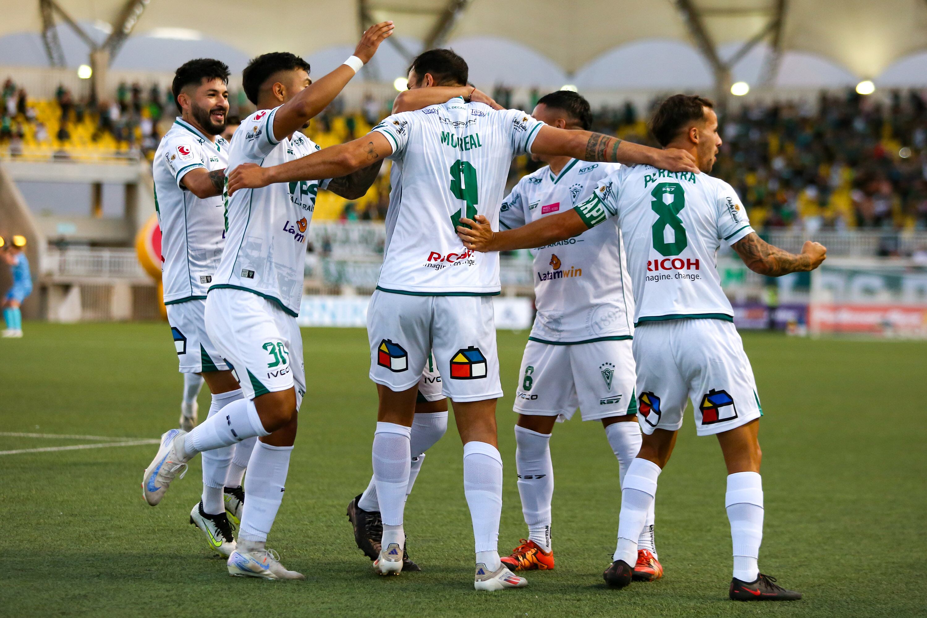 Santiago Wanderers goleó a Deportes Antofagasta y es el líder de la Primera B | Agencia Uno