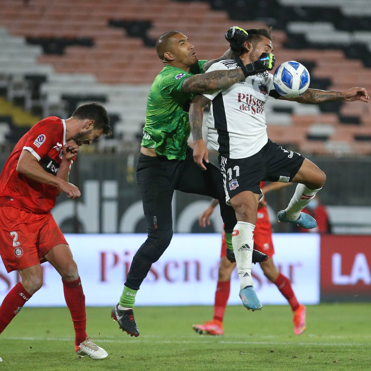 Le sale competencia a Brayan Cortés: el arquero con pasado en Chile que buscan en Argentinos Juniors