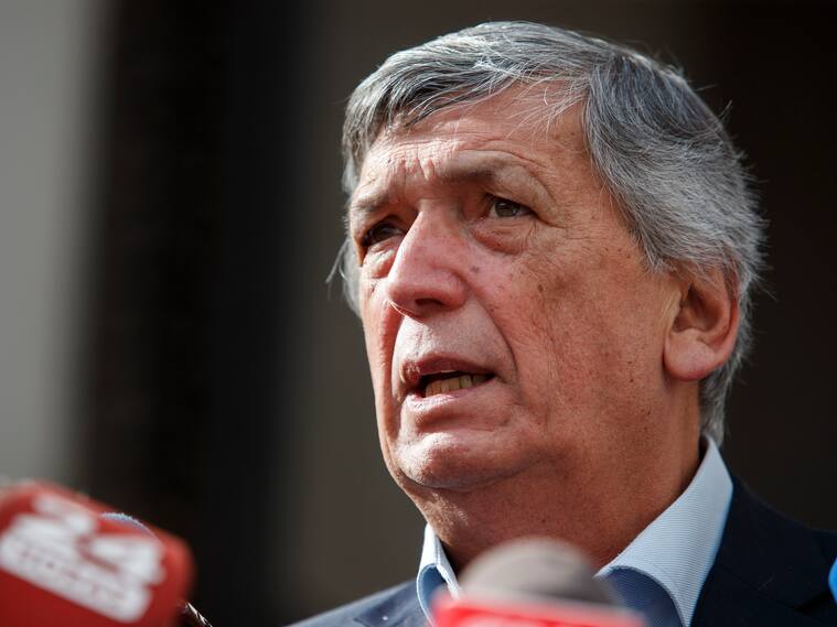 Evitó entrar en polémica: Carmona (PC) dice que no opinará sobre Venezuela hasta que el partido llegue a una conclusión