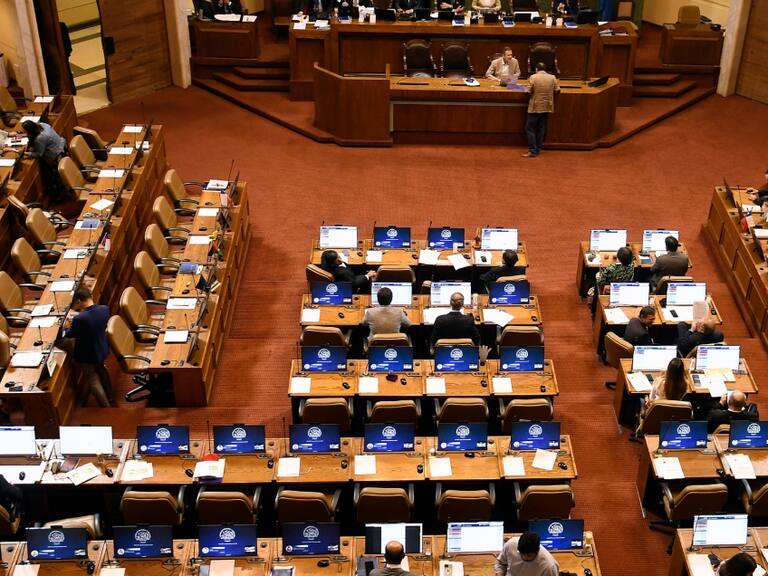 Evaluación al Congreso mantiene nota roja: fue calificado con un 2,2 según Criteria