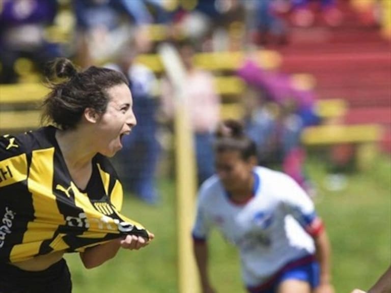 La Asociación Uruguaya de Fútbol transmitirá en sus redes sociales el clásico del fútbol femenino