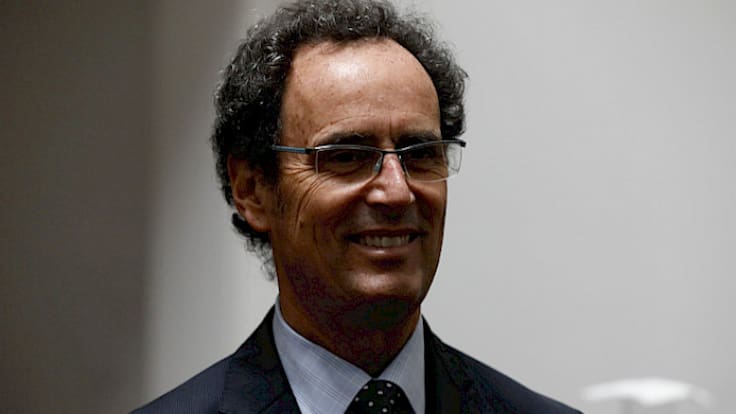 Juan Carlos de la Llera: Quién es el nuevo rector de la Pontificia Universidad Católica de Chile aceptado por el Vaticano