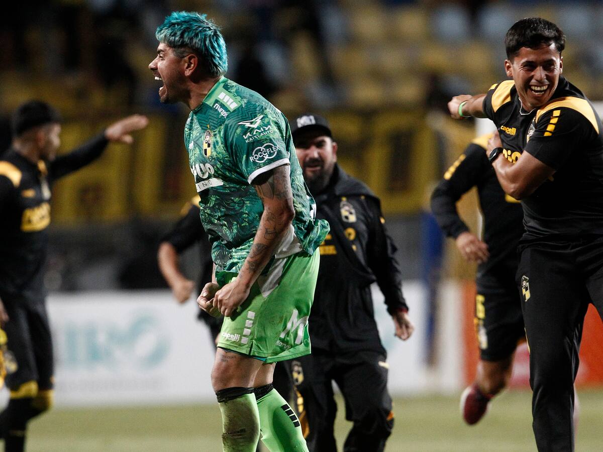 “Se estaban riendo en la tanda”: En Coquimbo acusan provocaciones de la UC antes de pelea que empañó la Supercopa