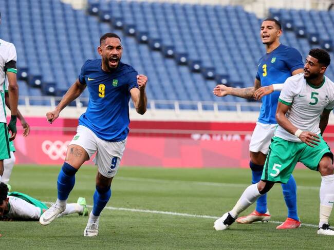 Matheus Cunha festeja su gol ante Arabia Saudita en los JJOO de Tokio 2020
