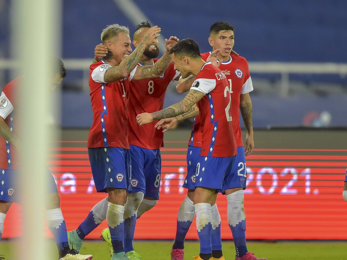 ¡Salió humo rojo! Martín Lasarte liberó la nómina de la Roja para la fecha triple de las Clasificatorias
