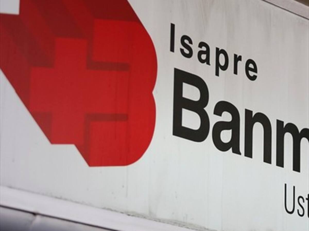 Isapres: utilidades llegan casi a los $50 mil millones