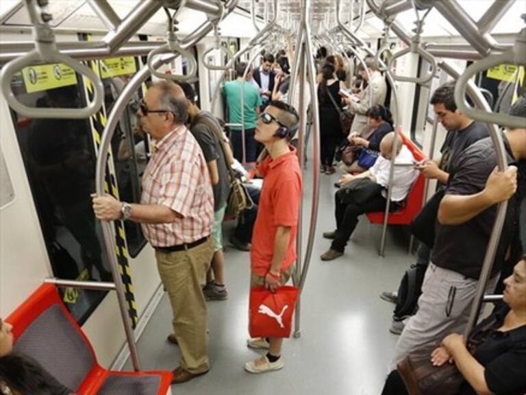 Metro suspenderá servicio en tramo de Línea 4 este domingo desde las 21 horas