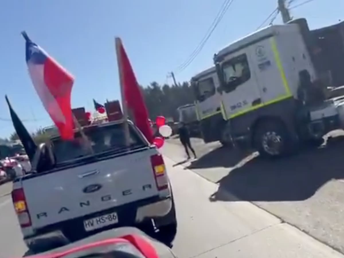 Tras fin de la búsqueda: familias de pescadores desaparecidos en Bruma realizaron masiva despedida en Constitución