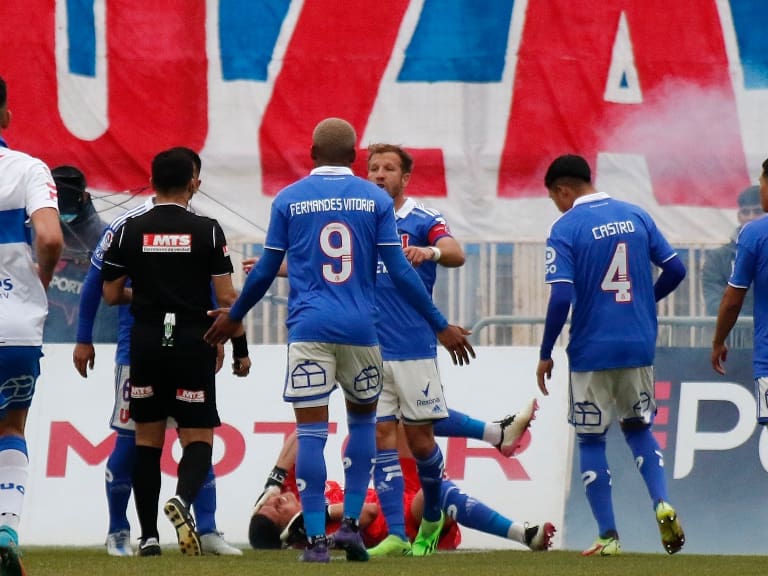 La agresión sufrida por Martín Parra y que provoca la suspensión del Clásico Universitario en Valparaíso
