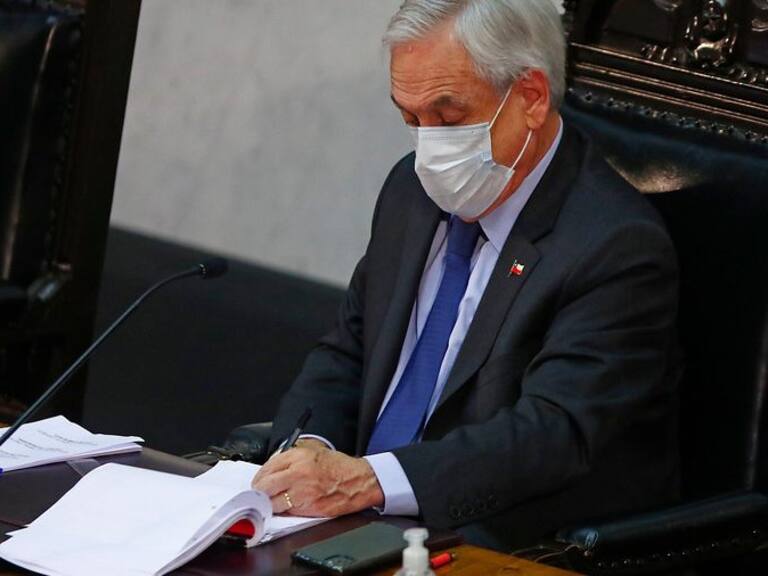 Presidente Piñera promulgó ley que permite el retiro de fondos de la AFP