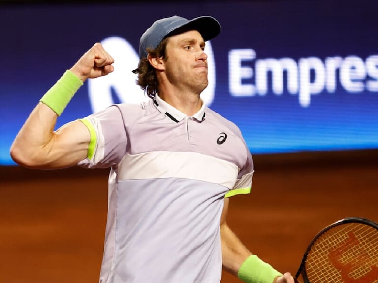 Ya se metió entre los 40 mejores tenistas del mundo: todo lo que ha ganado Jarry esta semana y lo que lograría si gana la final de Ginebra