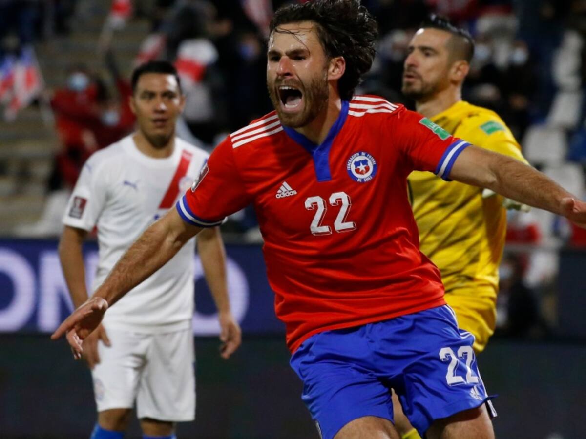 Ben Brereton y Mauricio Isla fueron escogidos en el once ideal de la última fecha de las Clasificatorias Sudamericanas