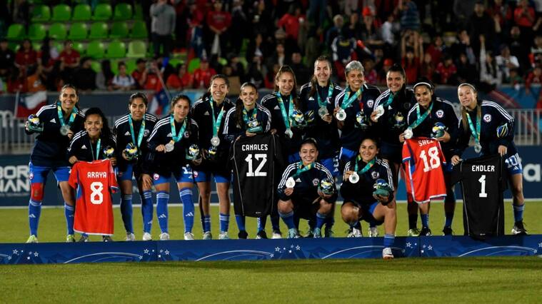 Coordinador deportivo de La Roja Femenina es despedido tras jugar sin arquera la final de Santiago 2023