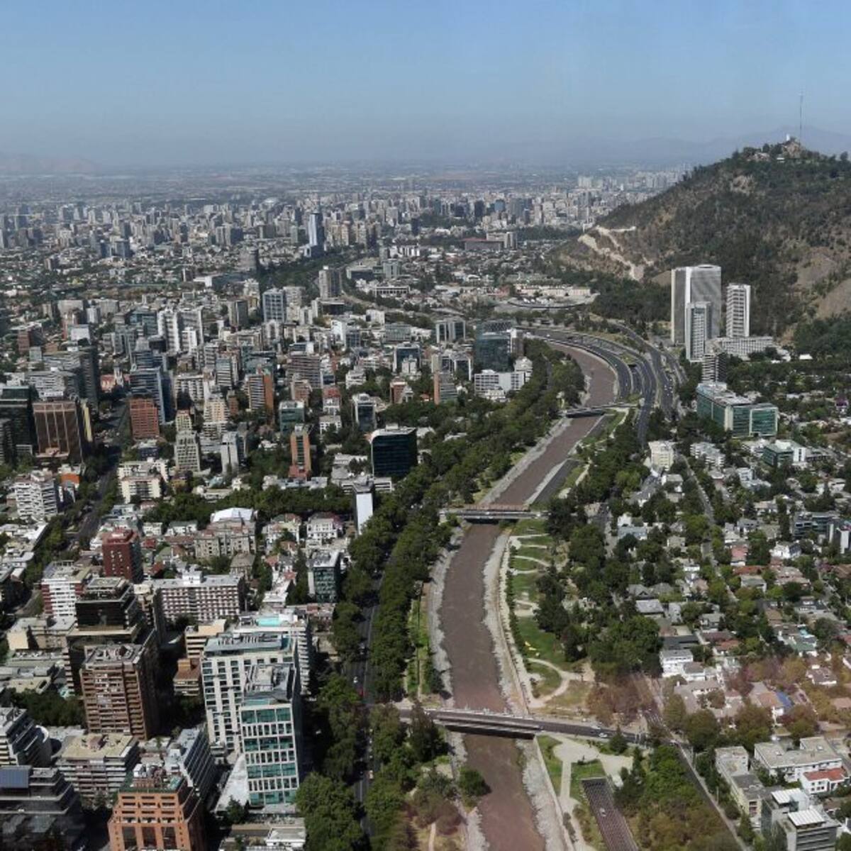 El tiempo en Santiago 7 de enero: intervalos de nubes y sol con índices UV extremos