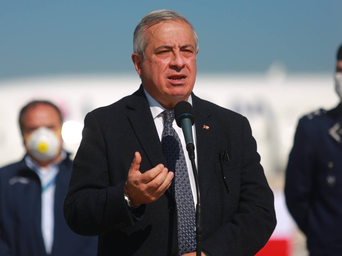 Mañalich: «Si los casos siguen aumentando, como lo han hecho en estos días, es probable que tengamos que extender la cuarentena»