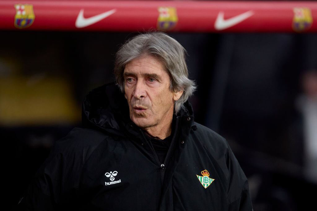 El estelar momento de Manuel Pellegrini y un curioso vínculo con Joan Manuel Serrat: una letra premonitoria