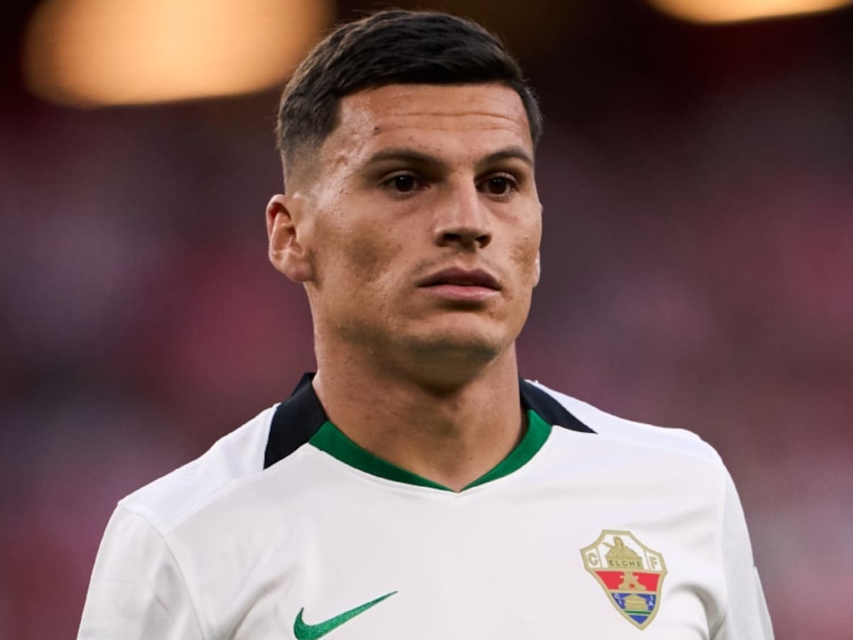 El Elche de Cepeda sigue sin ganar en La Liga, pero sale vivo de San Mamés