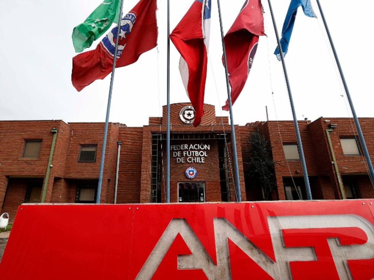 ANFP presenta defensa judicial contra oficio que le pide terminar sus contratos con casas de apuestas online