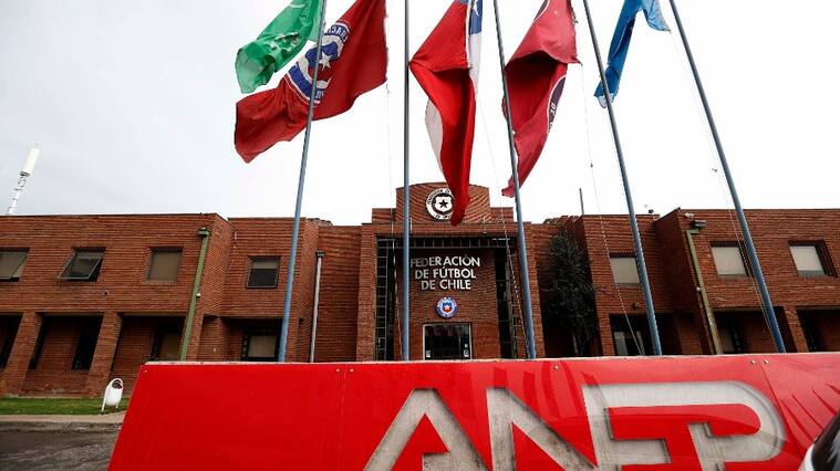 ANFP presenta defensa judicial contra oficio que le pide terminar sus contratos con casas de apuesta online