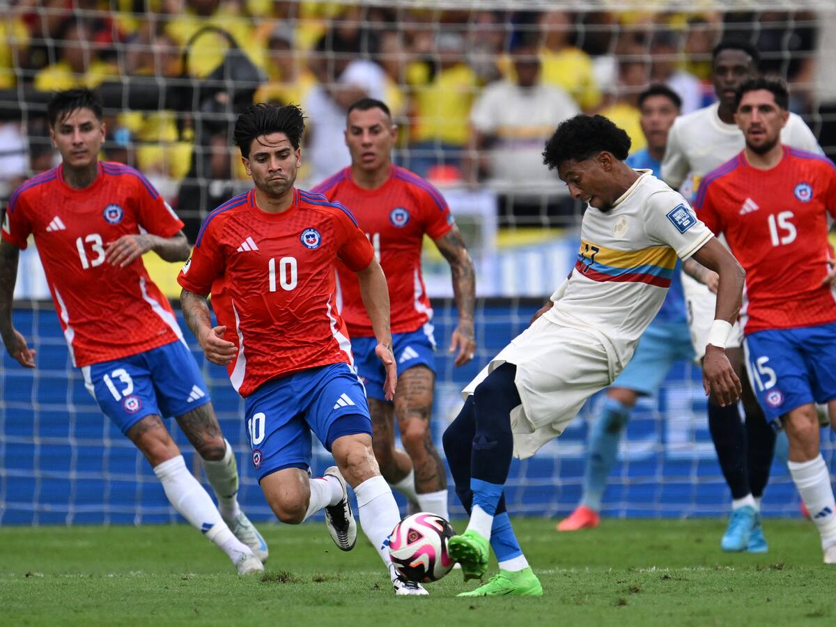 Pésima noticia para Gareca: jugador titular de La Roja sufrió grave lesión y se perdería la doble fecha de Eliminatorias
