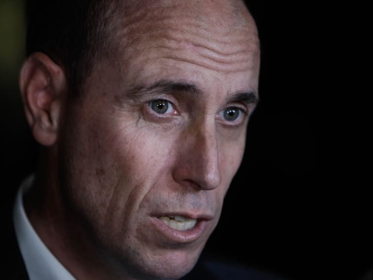 04 DE SEPTIEMBRE DE 2026 / SANTIAGO
El ministro de seguridad publica y ex convencional, Martin Arrau, es fotografiado durante la reunión denominada "4 años del Rechazo: Una historia que contar, un futuro por construir" que conmemora el triunfo del rechazo a la nueva constitución.
FOTO: LUKAS SOLIS / AGENCIAUNO