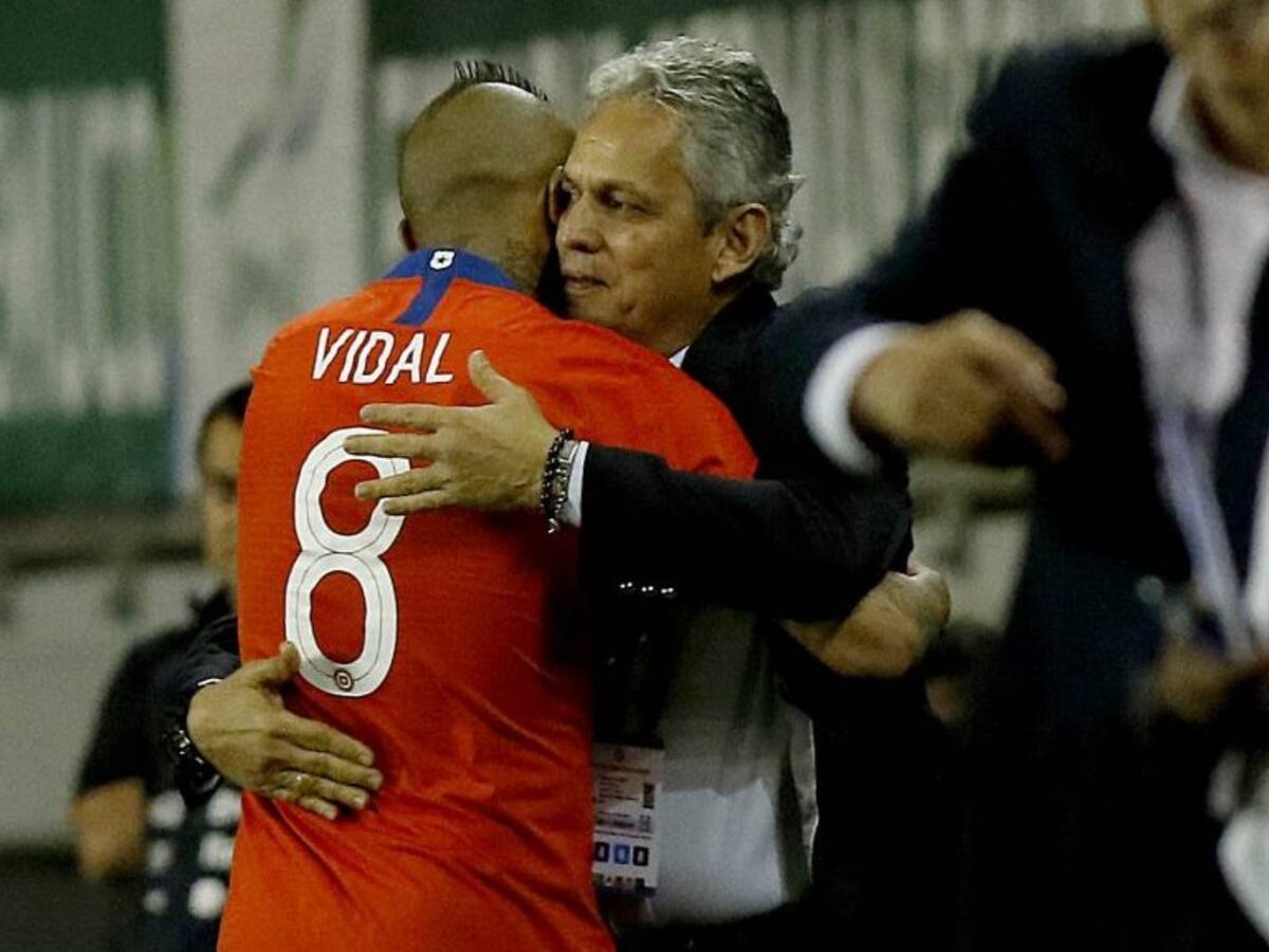 Arturo Vidal lamentó la salida de Reinaldo Rueda: «Es una pena muy grande esta noticia»