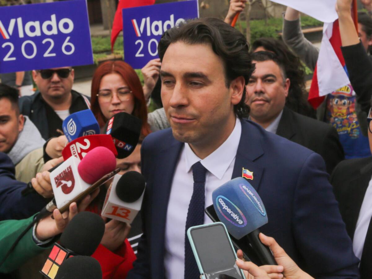 Desde educación al aborto: Vlado Mirosevic oficializa su candidatura presidencial con ocho promesas clave