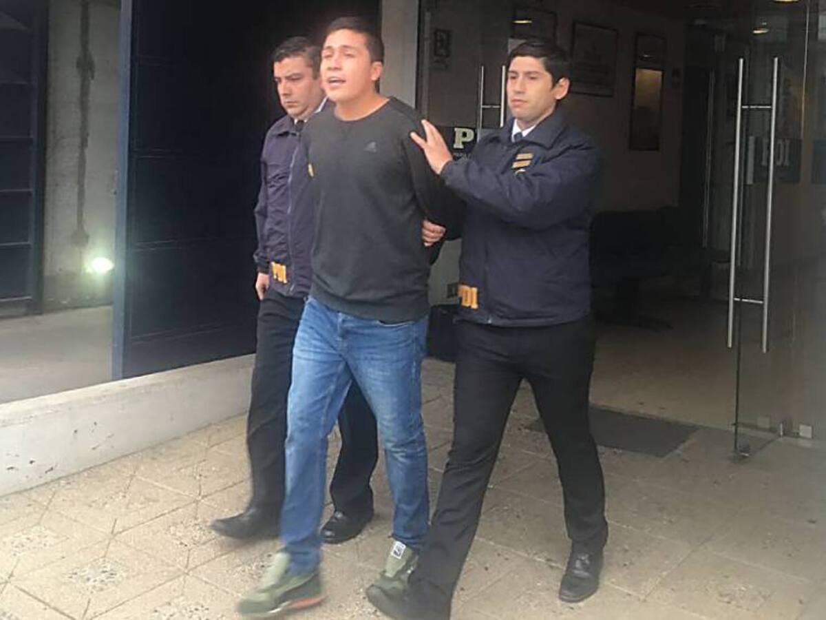 PDI detiene a hijo de Héctor Llaitul por atentado en Los Ángeles