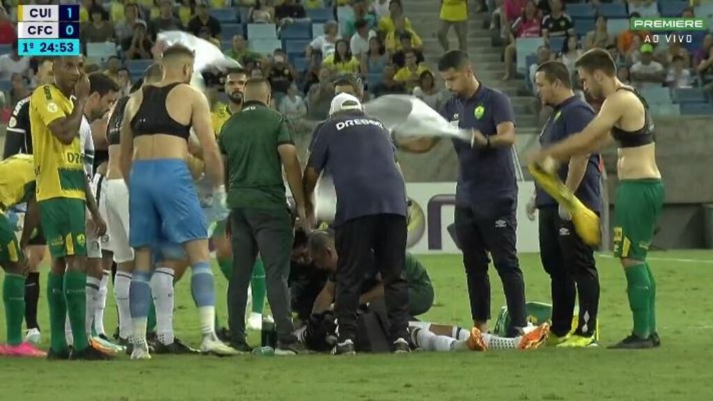 Compañero de Benjamín Kuscevic en Coritiba se desvanece en pleno partido