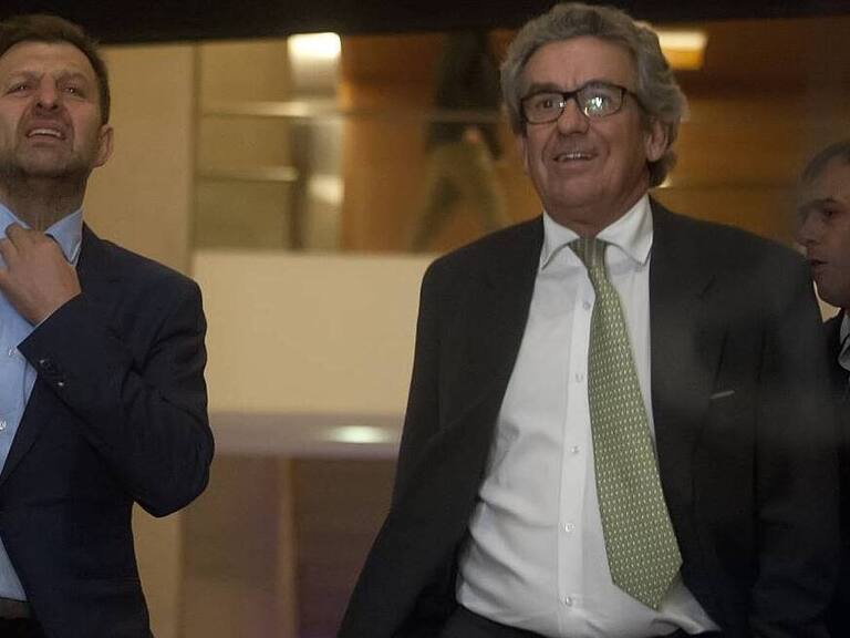 De no creerlo: Aníbal Mosa suspendió remate de sus acciones de Colo Colo y esperará a lo que suceda con la venta de Leonidas Vial