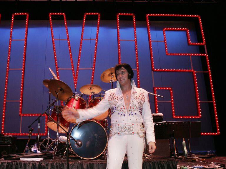 El tributo de Elvis Presley vuelve a Chile: revisa aquí todos los detalles del evento que revive al Rey del Rock