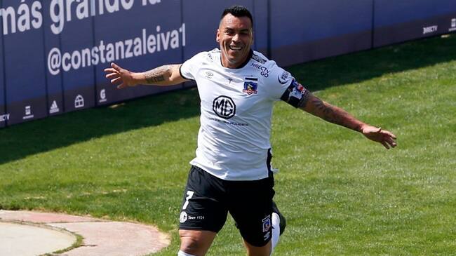 6 de Septiembre del 2020/SantiagoEsteban Paredes(c) celebra su primer gol y el 1 a 0 de coló coló ,durante el partido valido por la Novena fecha del Campeonato Nacional AFP PlanVital 2020, entre Universidad de Chile vs Colo Colo, disputado en el Estadio Nacional.
FOTO:FRANCISCO LONGA/AGENCIAUNO